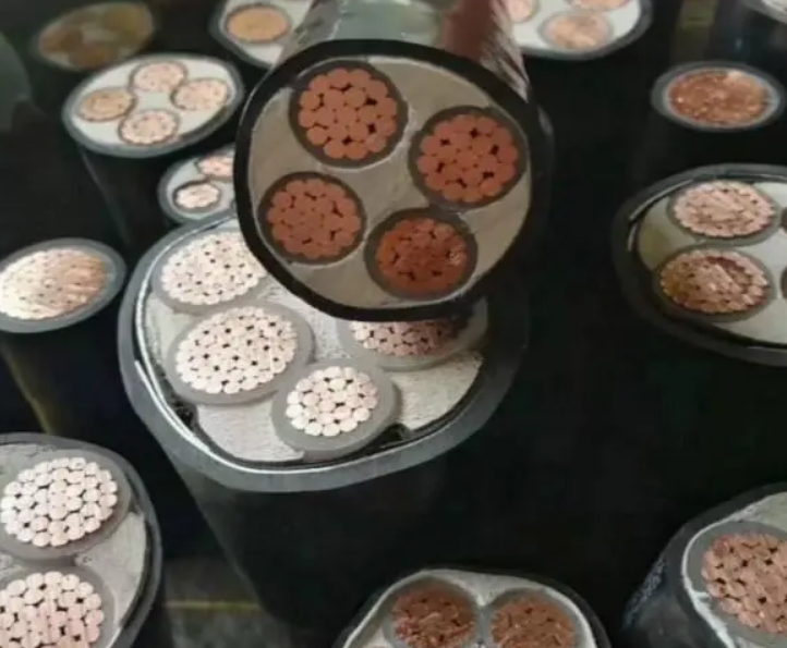 如何購買質量保證的輻照交聯電纜可以通過幾種方式識別.jpg 如何購買質量保證的輻照交聯電纜可以通過幾種方式識別.jpg